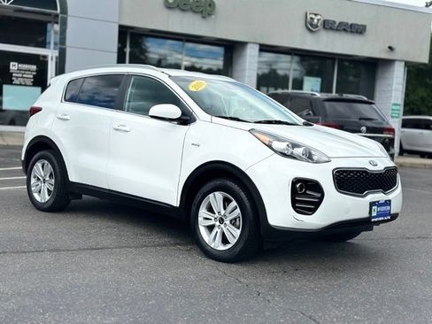 Used 2018 Kia Sportage LX w/ LX Popular Package AWD/4WD image 8