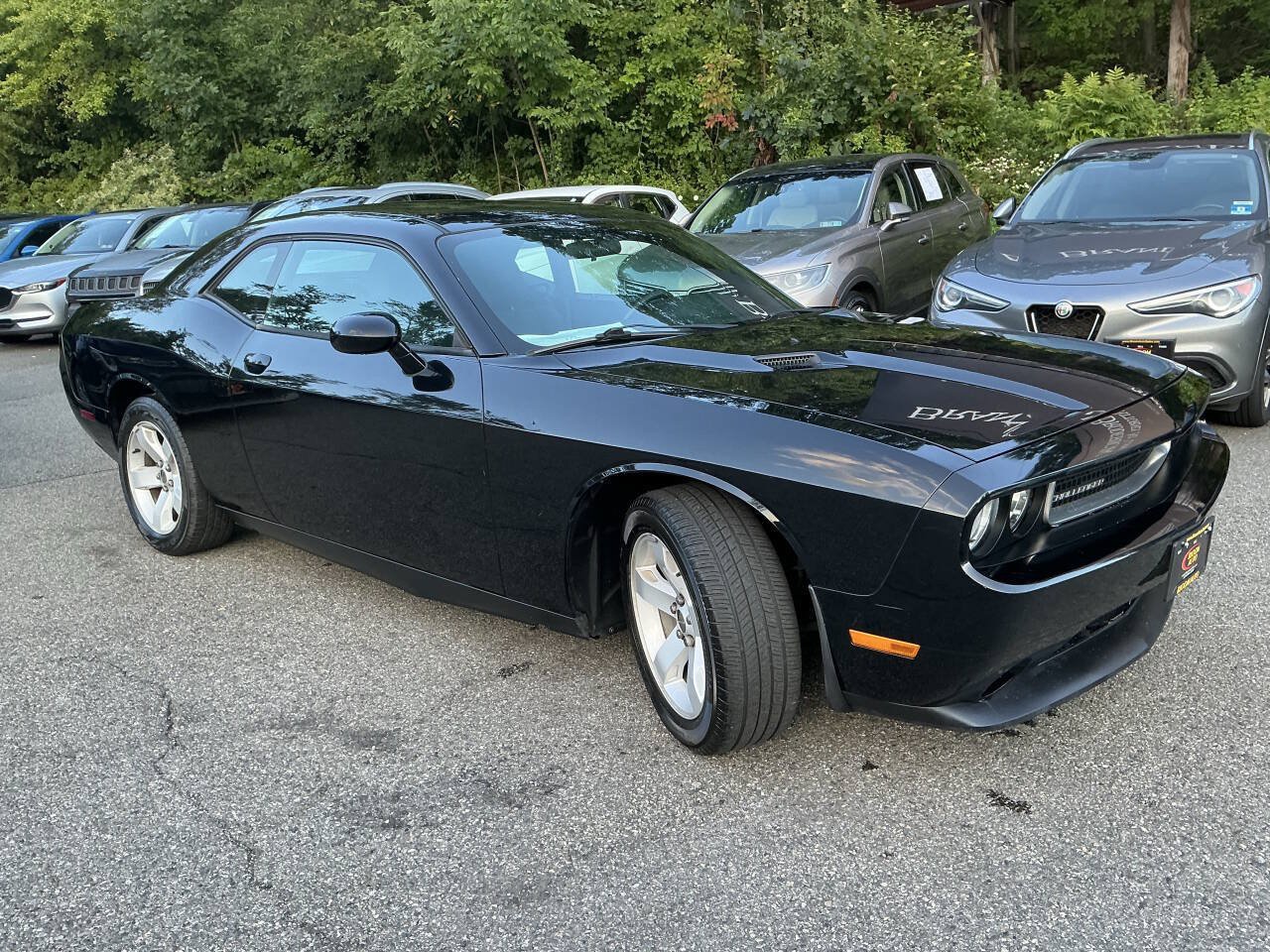 Used 2013 Dodge Challenger SXT RWD image 5