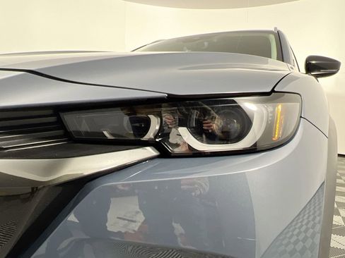 Used 2023 MAZDA CX-50 AWD 2.5 Turbo w/ Cargo Package image 11