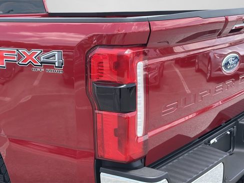Certified 2024 Ford F250 Lariat w/ Chrome Package AWD/4WD image 7