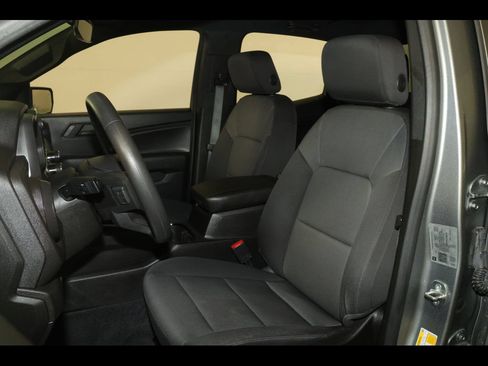 Used 2023 Chevrolet Colorado W/T w/ WT Convenience Package II AWD/4WD image 15