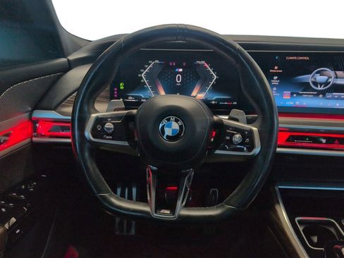 Used 2023 BMW 740i RWD image 14
