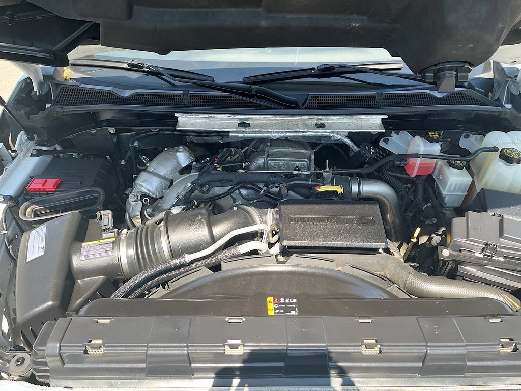 Used 2020 GMC Sierra 2500 AT4 w/ AT4 Premium Package AWD/4WD image 9