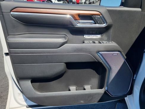 Certified 2023 GMC Sierra 1500 Denali w/ Technology Package AWD/4WD image 22