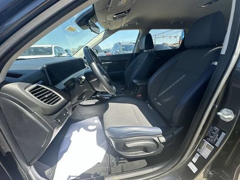 Used 2024 Kia Seltos S AWD/4WD image 22