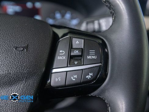 Used 2022 Ford Escape SE w/ SE Sport Appearance Package FWD image 15