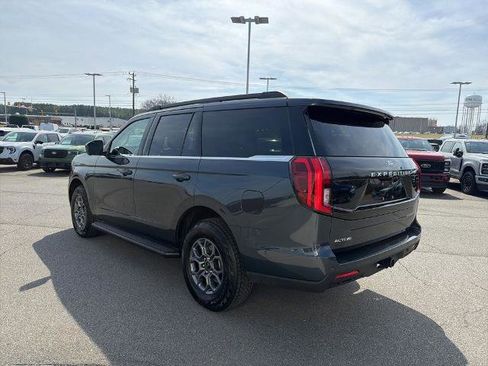 Certified 2025 Ford Expedition Active AWD/4WD image 6