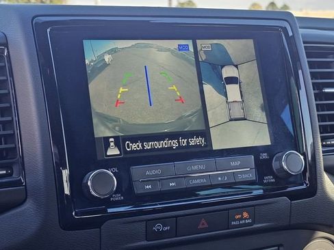 Used 2023 Nissan Frontier PRO-4X w/ Pro Convenience Package image 10