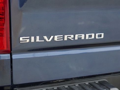 Used 2020 Chevrolet Silverado 1500 LT w/ All-Star Edition image 11