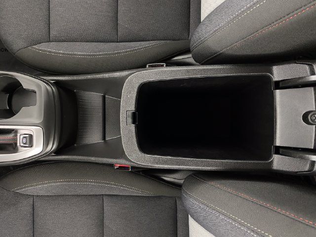 Certified 2024 Chevrolet Trax RS FWD image 28