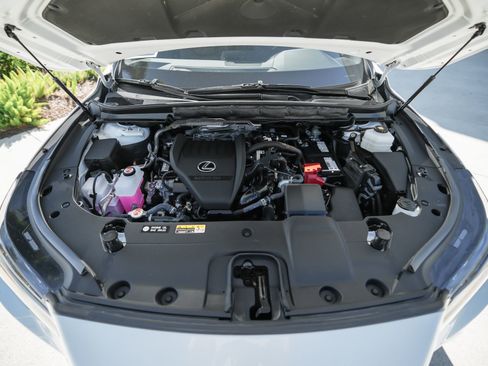 Used 2023 Lexus RX 350 Premium image 43