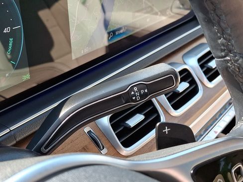 Used 2021 Mercedes-Benz GLE 350 4MATIC image 14