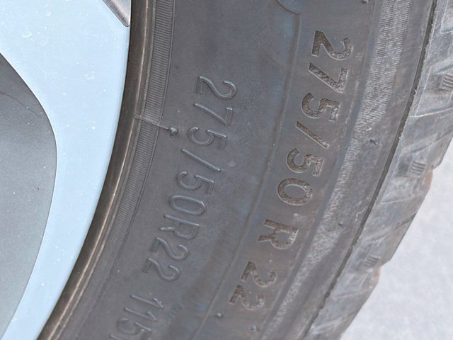 Used 2025 Lincoln Navigator Reserve AWD/4WD image 11