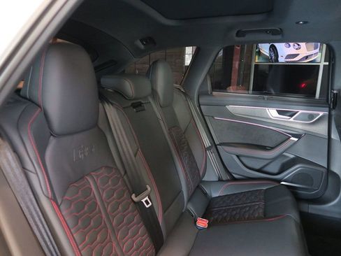 Used 2023 Audi RS 6 AWD/4WD image 26