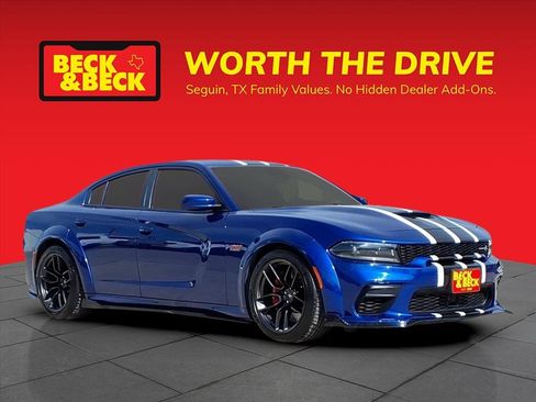 Used 2022 Dodge Charger Scat Pack image 3