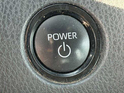 Used 2025 Toyota Camry LE FWD image 22