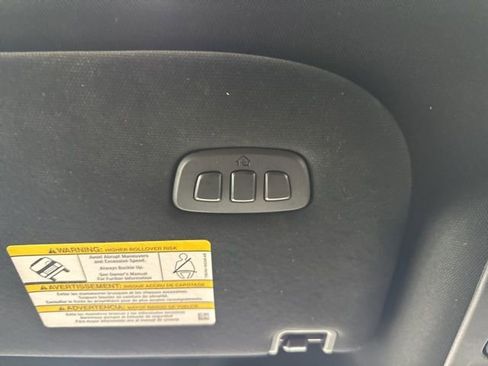 Used 2023 Lincoln Navigator Reserve image 36