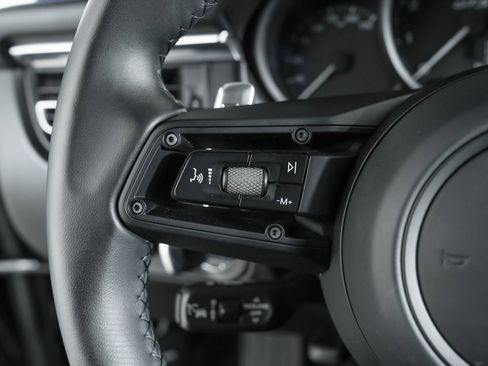 Used 2024 Porsche Macan GTS image 32