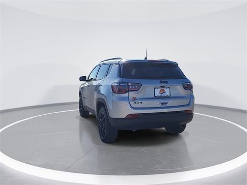 New 2026 Jeep Compass Latitude image 7