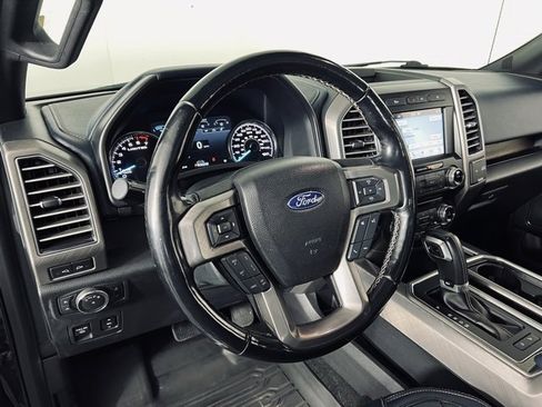 Used 2018 Ford F150 Limited image 11