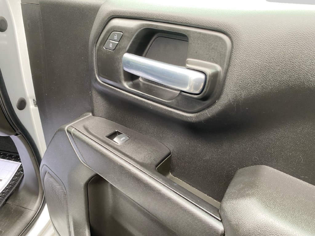 Certified 2021 Chevrolet Silverado 1500 Custom AWD/4WD image 13