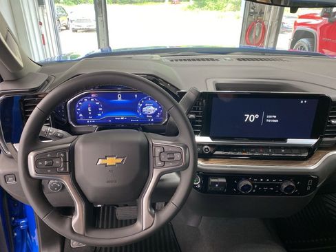 New 2025 Chevrolet Silverado 1500 LT image 4