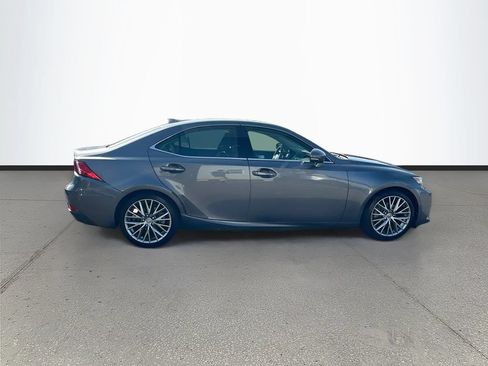 Used 2014 Lexus IS 250 w/ Navigation Package RWD image 8