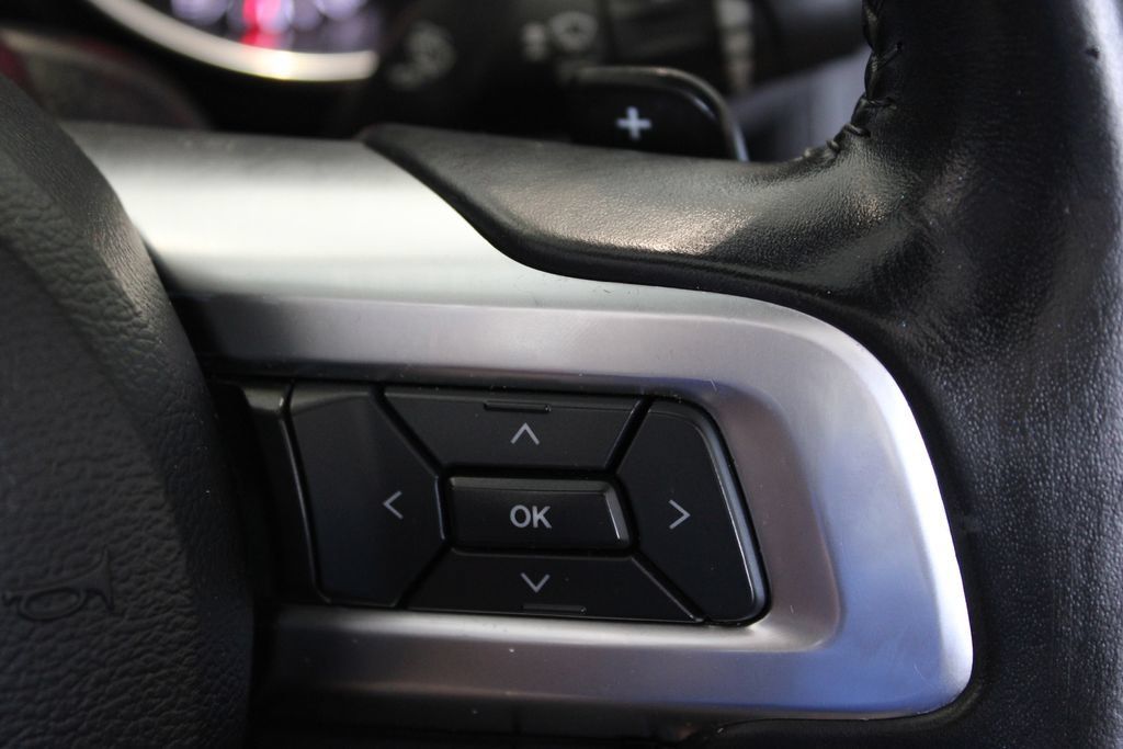Used 2019 Ford Mustang Premium RWD image 26
