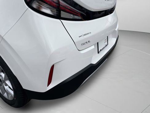 New 2025 Kia Soul LX image 10