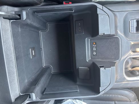 Used 2022 GMC Sierra 1500 Denali image 21