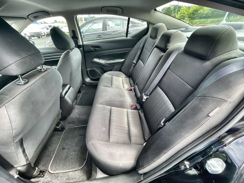 Used 2024 Nissan Altima 2.5 S FWD image 22