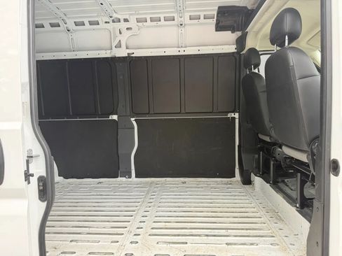 Used 2023 RAM ProMaster 2500 FWD image 29