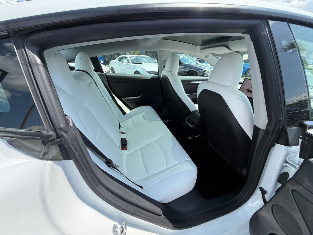 Used 2023 Tesla Model 3 Performance AWD/4WD image 26