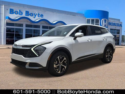 Used 2024 Kia Sportage EX FWD image 1