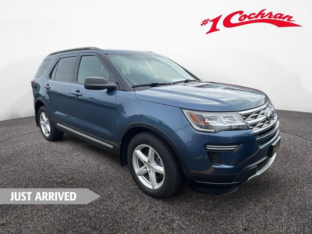 Used 2018 Ford Explorer XLT FWD image 1