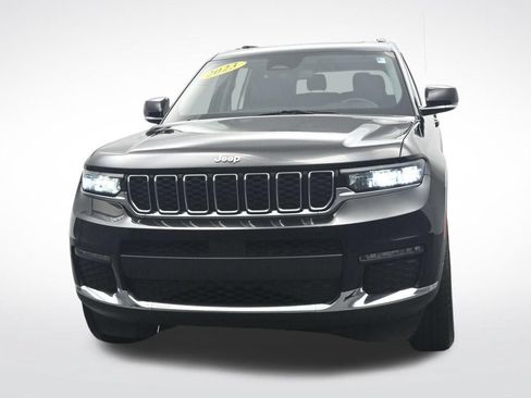 Used 2023 Jeep Grand Cherokee L Limited AWD/4WD image 2
