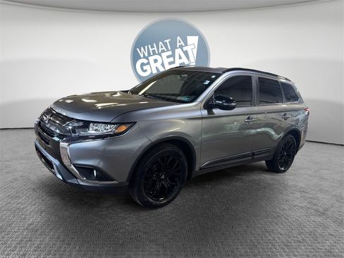 Used 2019 Mitsubishi Outlander LE image 8