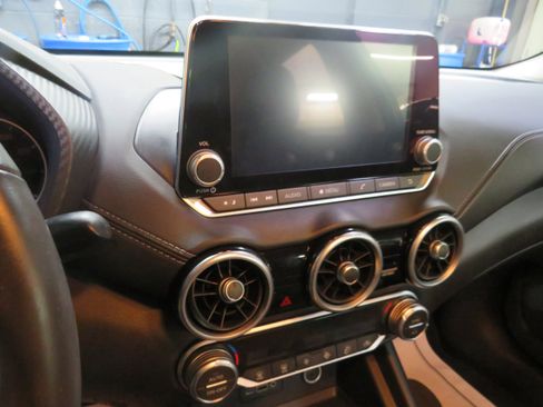 Used 2021 Nissan Sentra SV image 14