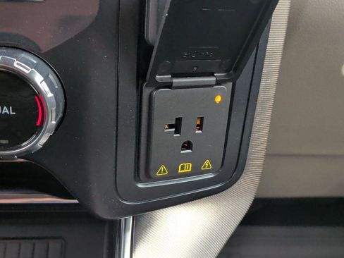 New 2026 Ford F150 Platinum w/ Equipment Group 703A Plus image 34