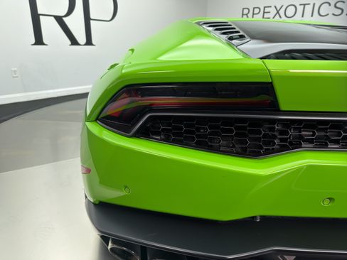 Used 2016 Lamborghini Huracan LP 610-4 AWD/4WD image 12