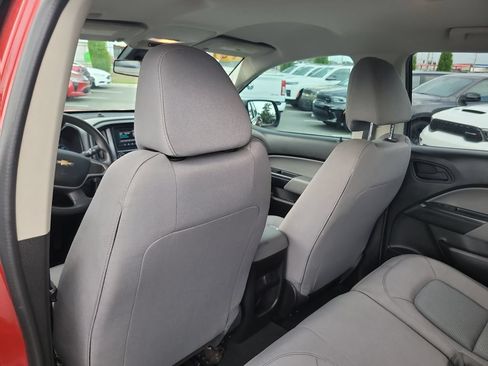 Used 2016 Chevrolet Colorado W/T w/ WT Convenience Package RWD image 11