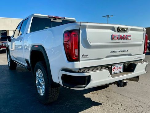 Used 2023 GMC Sierra 2500 Denali w/ Denali Ultimate Package image 13