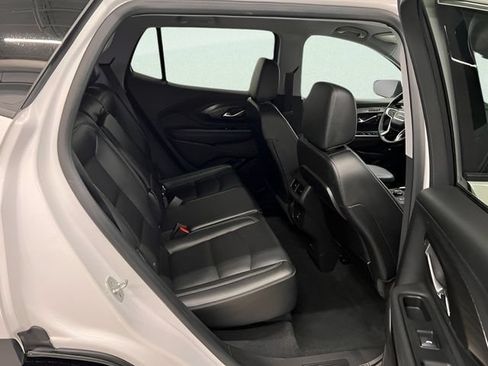 Certified 2024 GMC Terrain SLT AWD/4WD image 4
