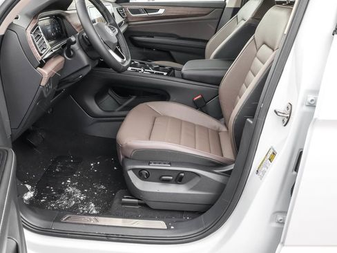 New 2026 Volkswagen Atlas SEL image 24