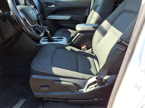 Certified 2022 Chevrolet Colorado LT w/ LT Convenience Package image 13