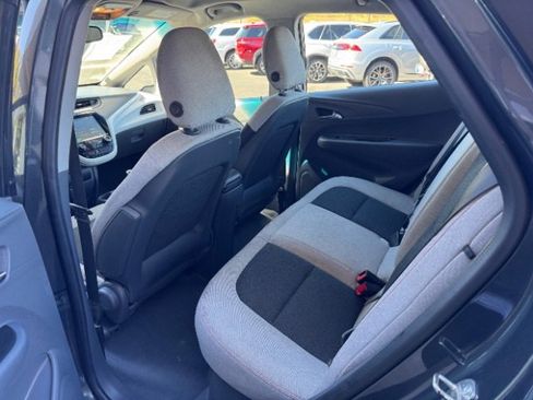 Used 2019 Chevrolet Bolt LT image 13