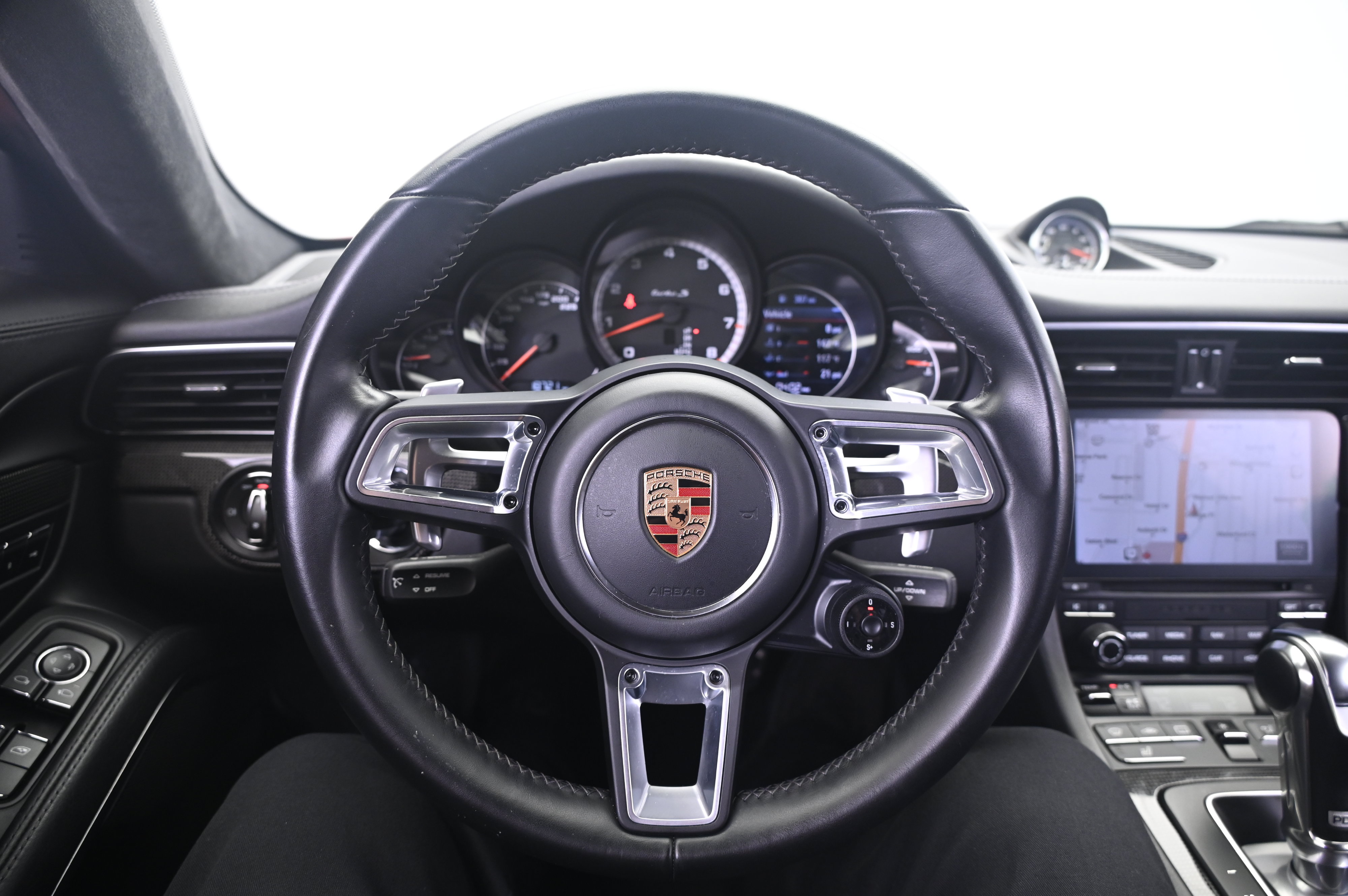 Used 2018 Porsche 911 Turbo S AWD/4WD image 31