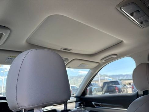 Used 2020 Kia Telluride EX w/ EX Premium Package FWD image 21