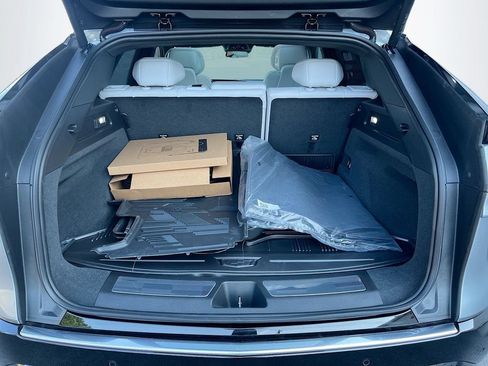 New 2026 Cadillac Lyriq Luxury w/ LPO, Floor Liner Package RWD image 31