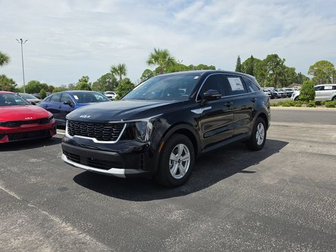 New 2026 Kia Sorento LX FWD image 4